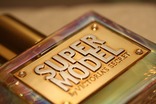 Chọn nước hoa dành cho cô nàng teen girl